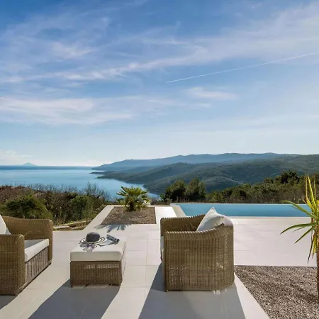 Sea-View Villa In Rabac With Sauna And Pool * Rabac