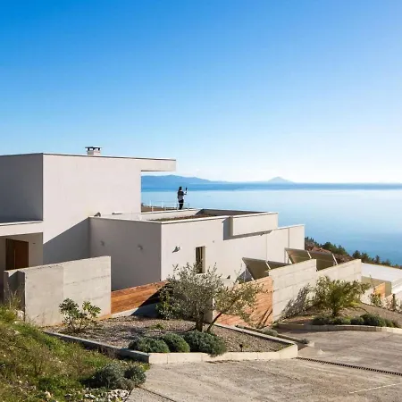 Tatil Evi Sea-View Villa In Rabac With Sauna And Pool Rabac